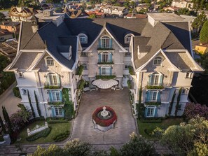 Front of property - Hotel Colline de France (Gramado)