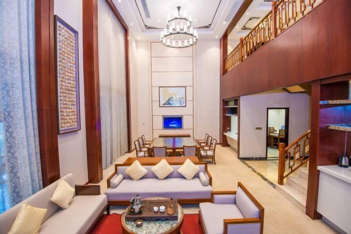Living area | TV