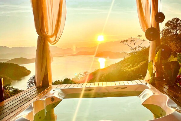 View from property - Pousada Sonho Real (Angra dos Reis)