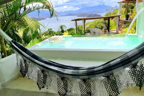 Luxury-Zimmer, eigener Pool | Lanai (Veranda)