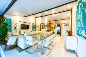 Familienvilla | Esszimmer