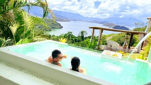 Luxury Room, Private Pool | Beach/ocean view - Pousada Sonho Real (Angra dos Reis)