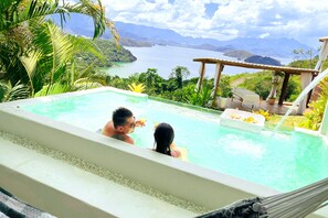 Luxury Room, Private Pool | Beach/ocean view - Pousada Sonho Real (Angra dos Reis)