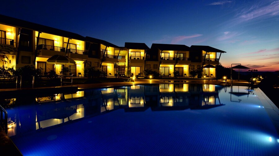 Regenta Resort Soma Vine Village