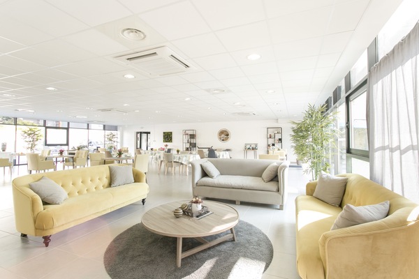 Lobby sitting area