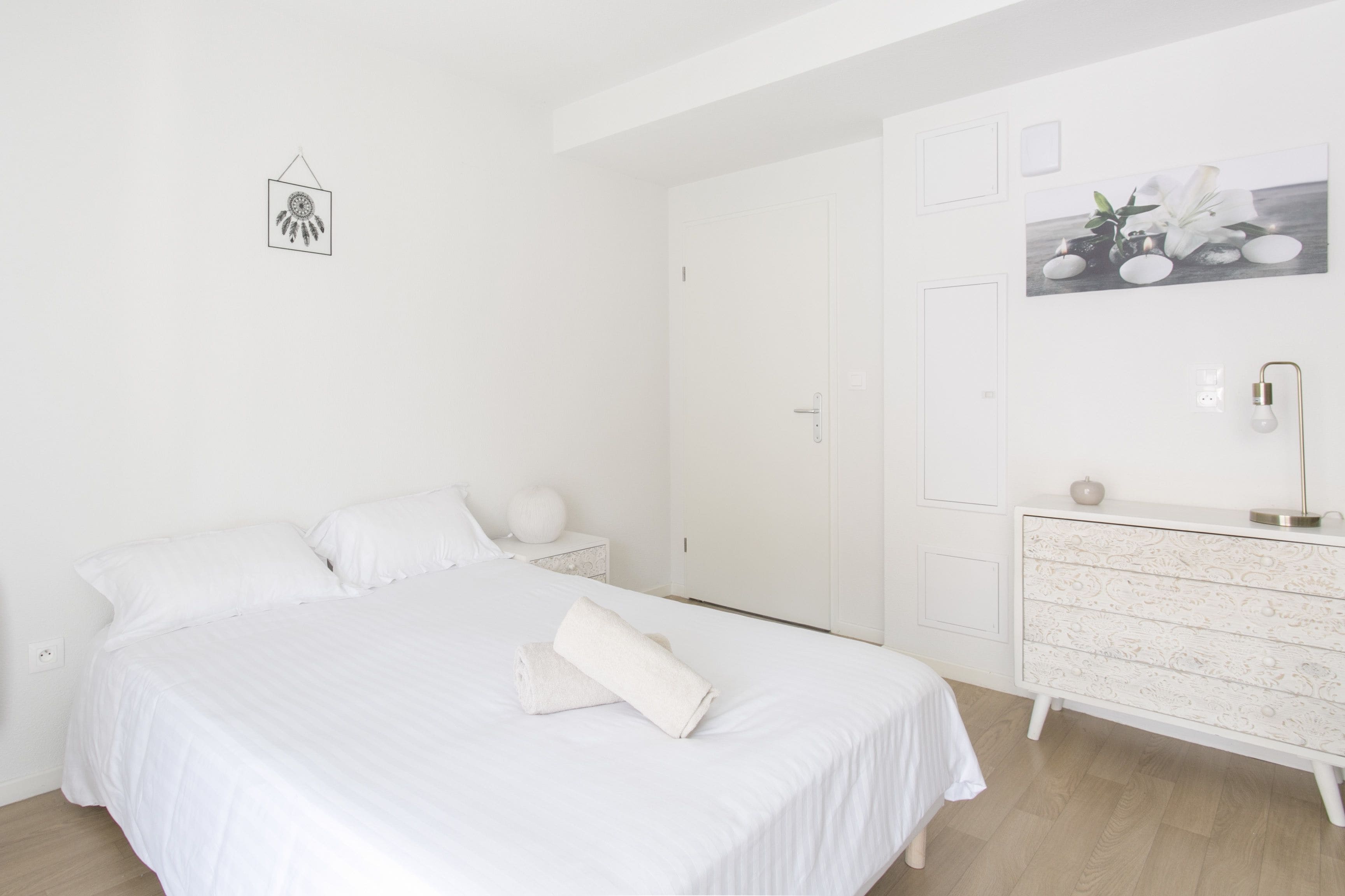 Standard-Studio | 1 Schlafzimmer, hochwertige Bettwaren, Schreibtisch, Zustellbetten