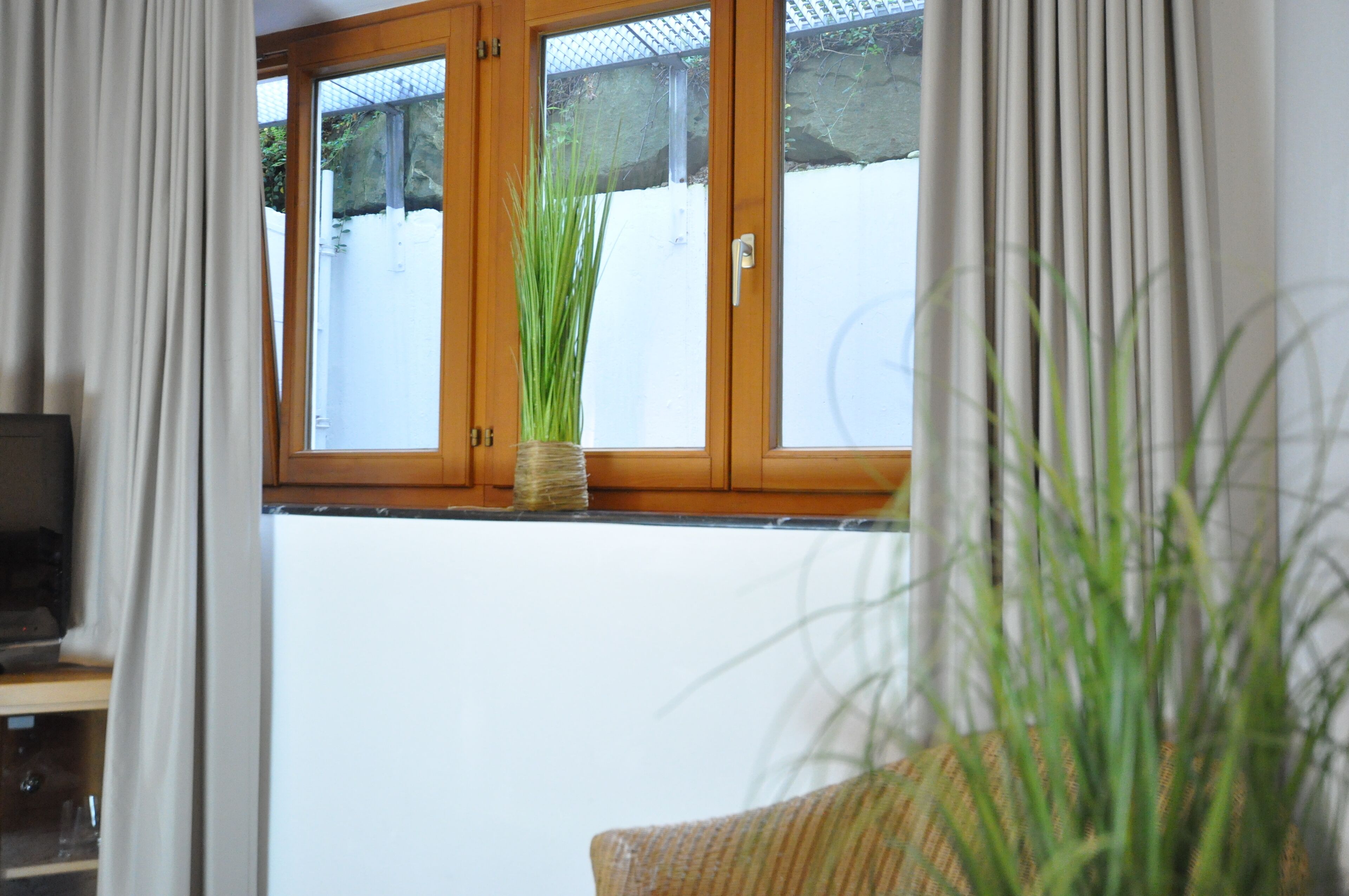 single room basement | premium bedding, minibar, in-room safe, desk