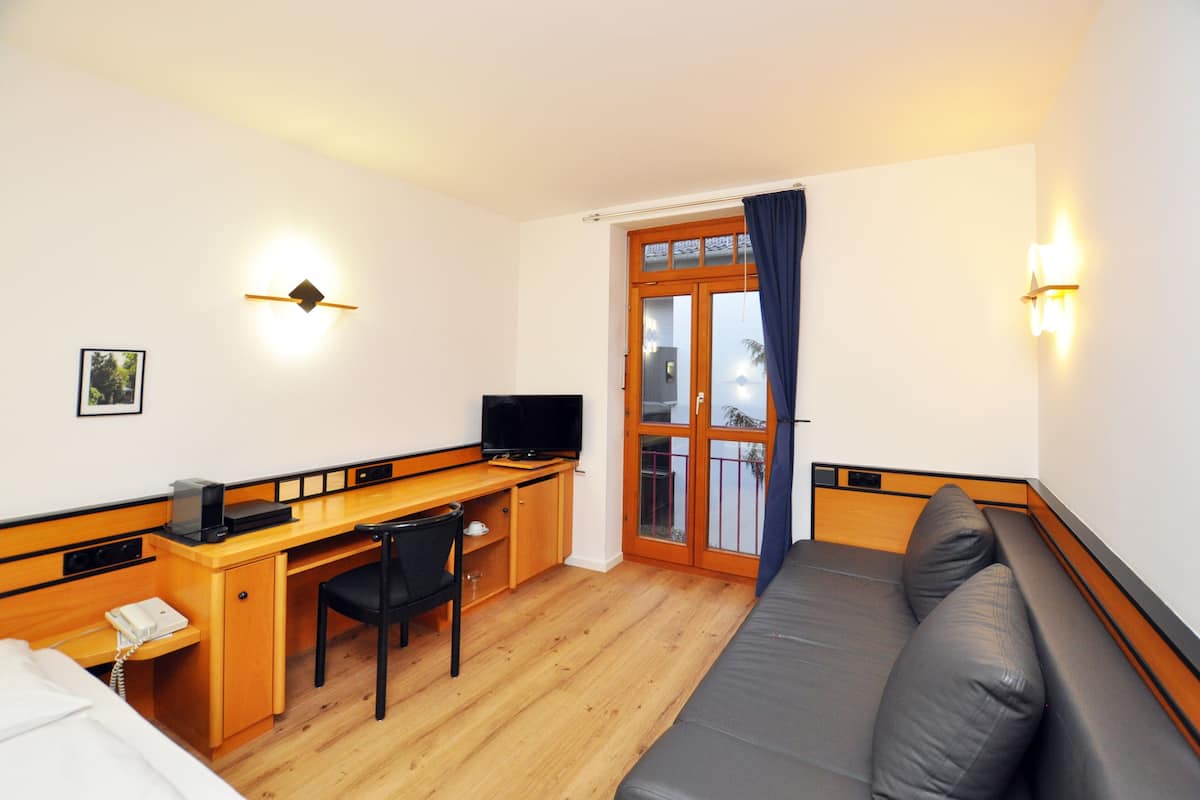Camera Business, 1 letto singolo | Biancheria da letto di alta qualità, minibar, una cassaforte in camera