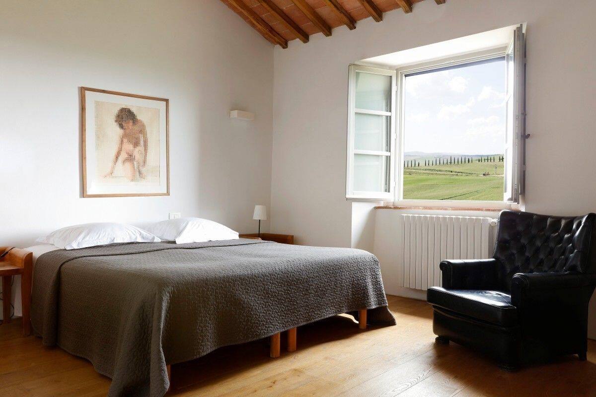 Premium bedding, minibar, in-room safe, individually decorated