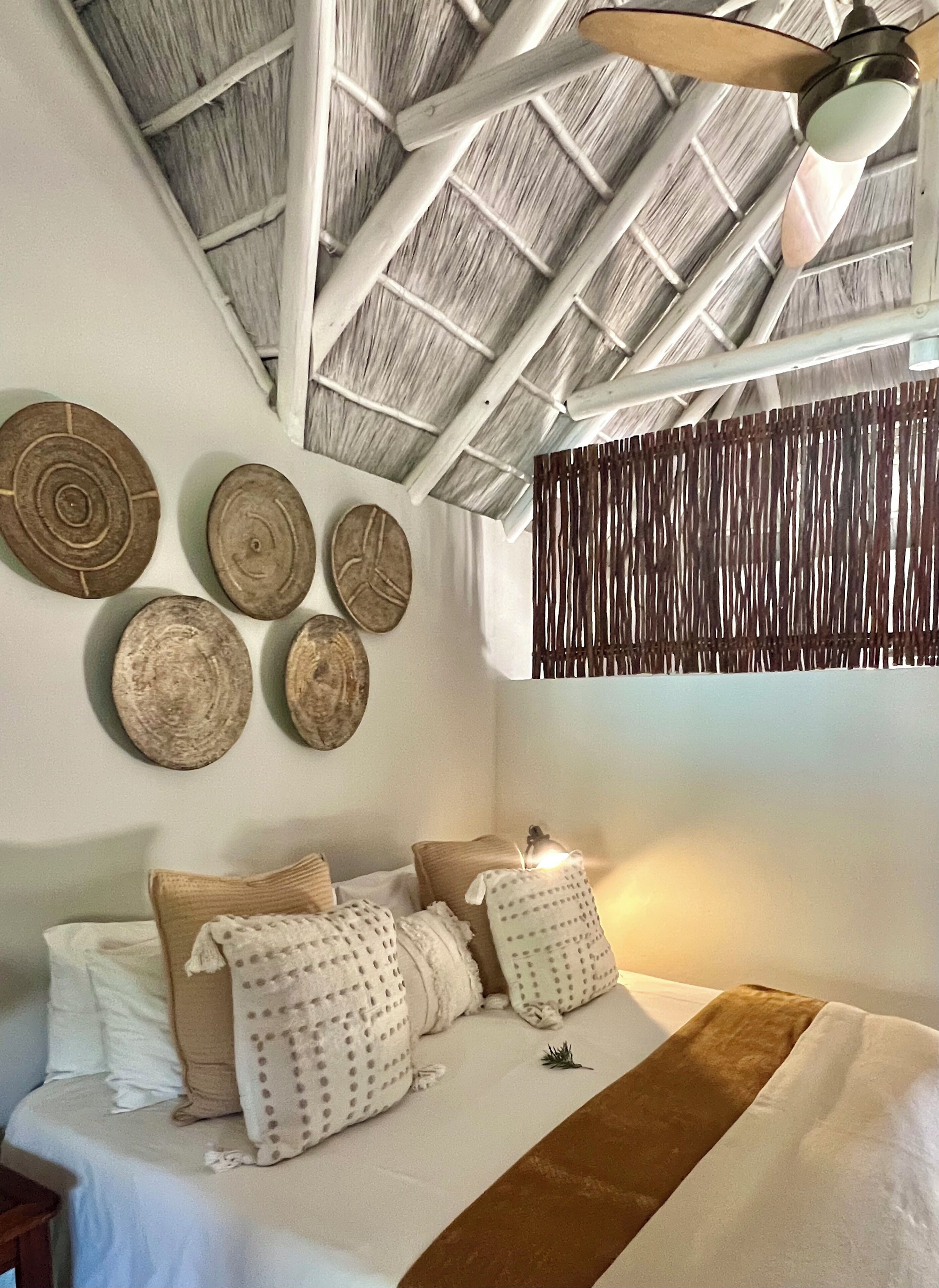 Pool Cottage | WiFi, bed sheets