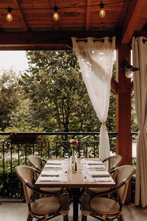 Exterior - Logis Hôtel du Parc (Cransac)