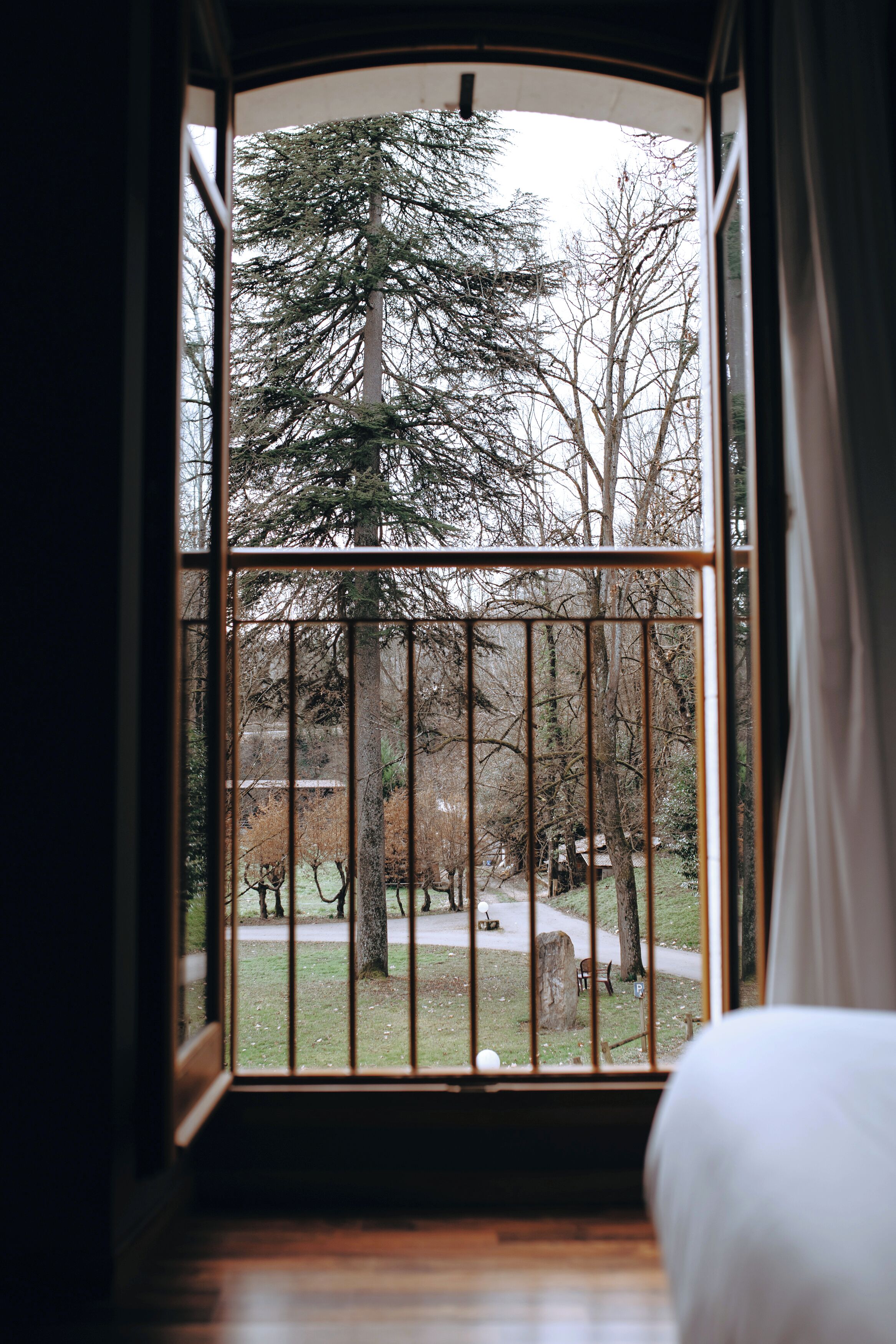 In-room safe, desk, soundproofing, iron/ironing board