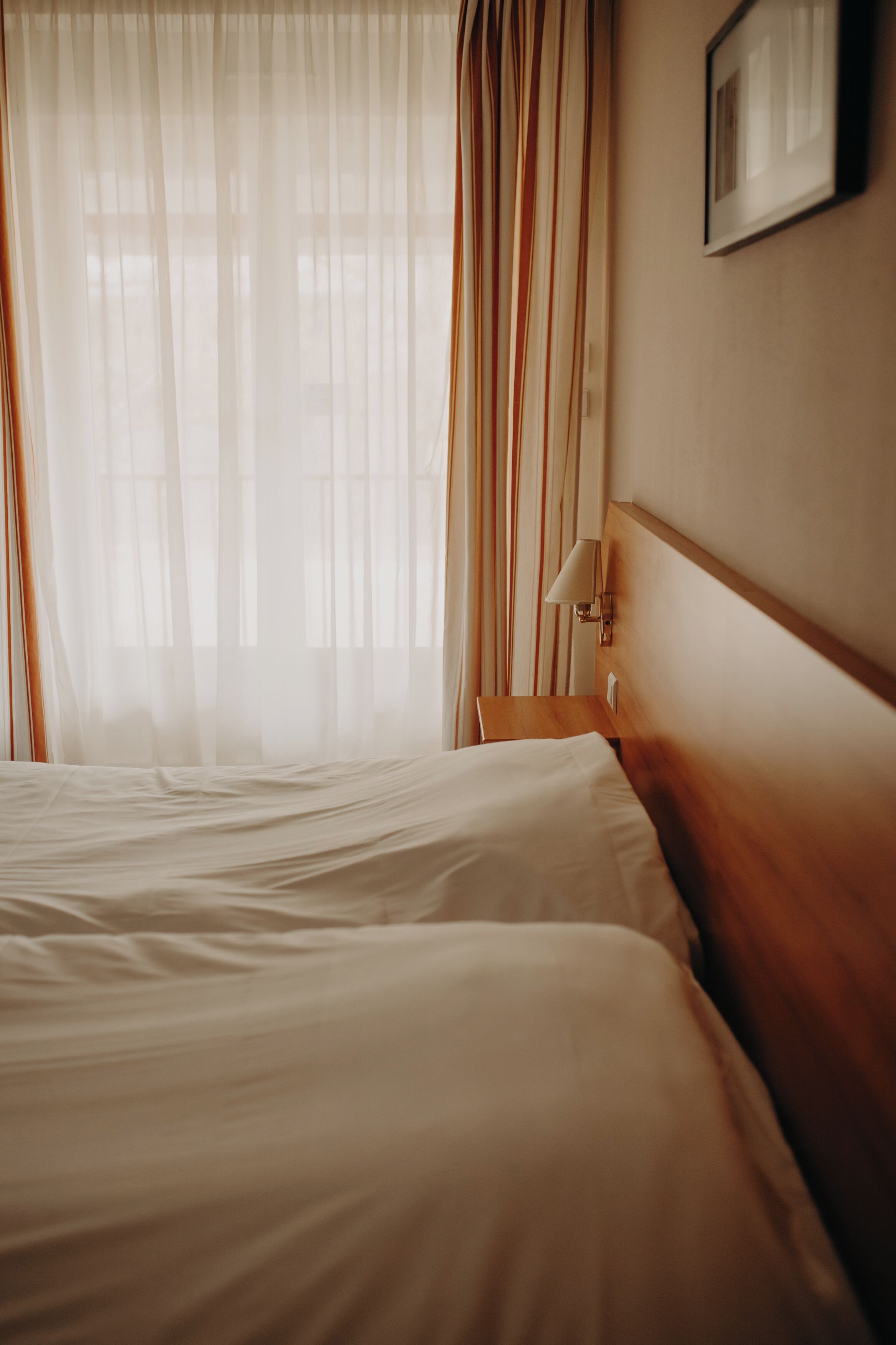 standard twin room, balcony | in-room safe, desk, soundproofing, iron/ironing board