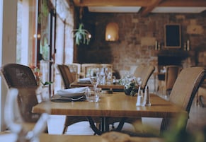 Café da manhã e jantar
