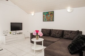 Superior Penthouse, 3 Bedrooms, Sea View, Sea Facing | Living area | Flat-screen TV - Hana's Place (Sibenik)