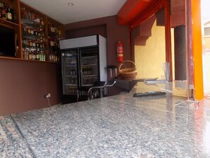 Bar (en la propiedad)