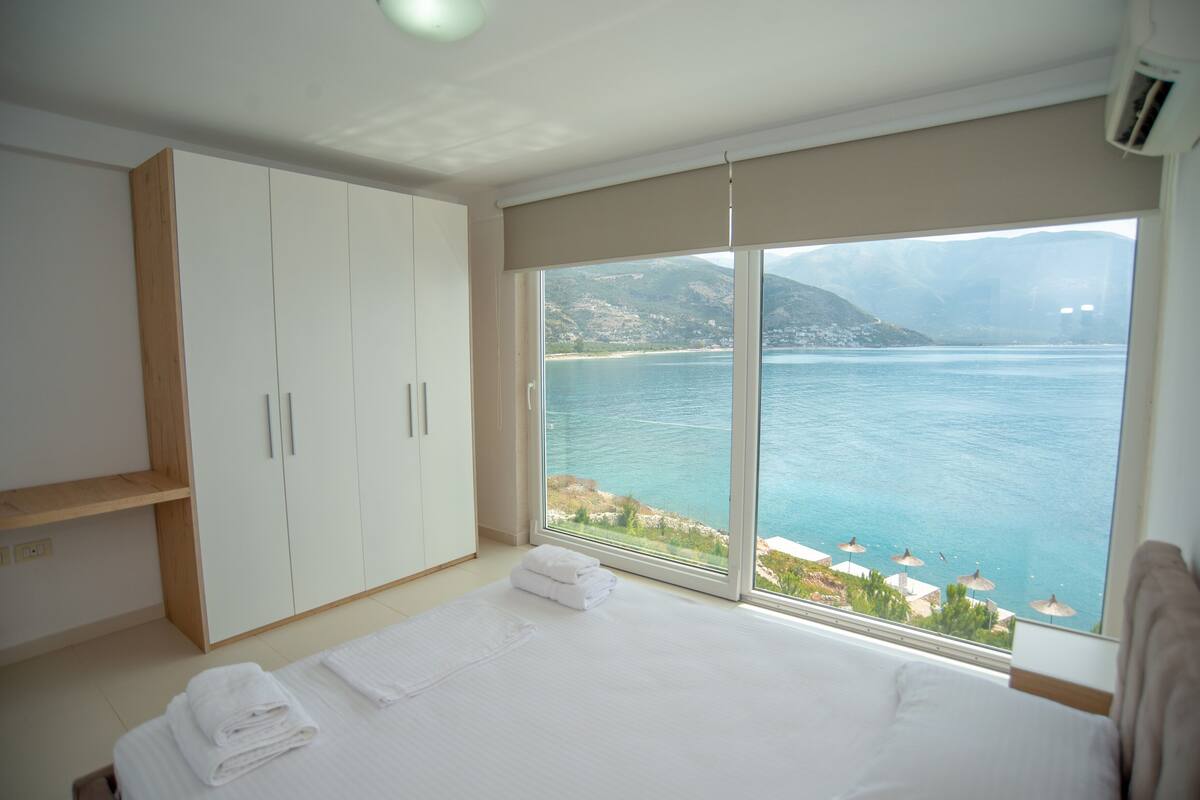 Appartement Duplex Panoramique, 2 chambres, balcon, vue mer | Vue de la chambre