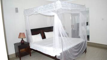 Deluxe Suite | Meja, Wi-fi percuma