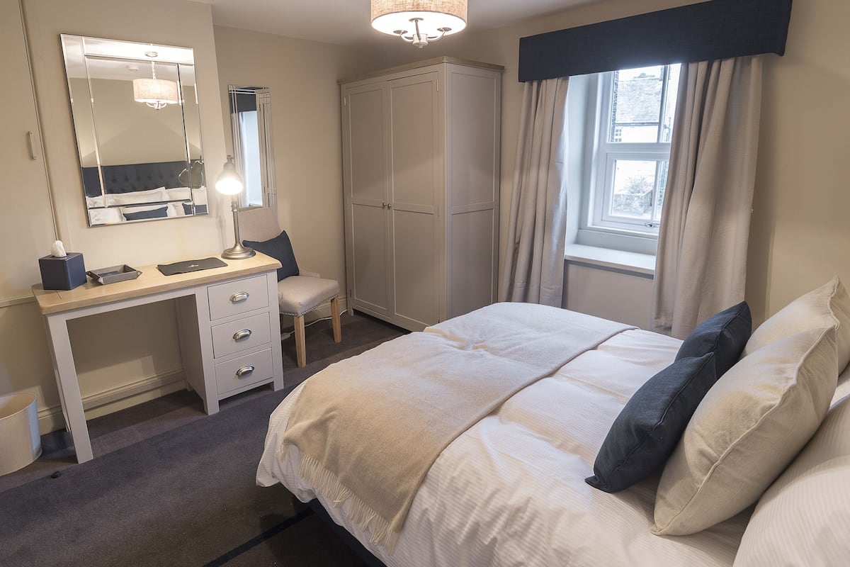 Habitación de lujo doble, baño privado | 1 dormitorio