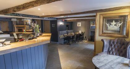 The New Crown Inn