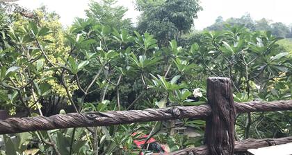 Ban Hlung Khao Adventure