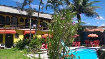 Fachada da propriedade