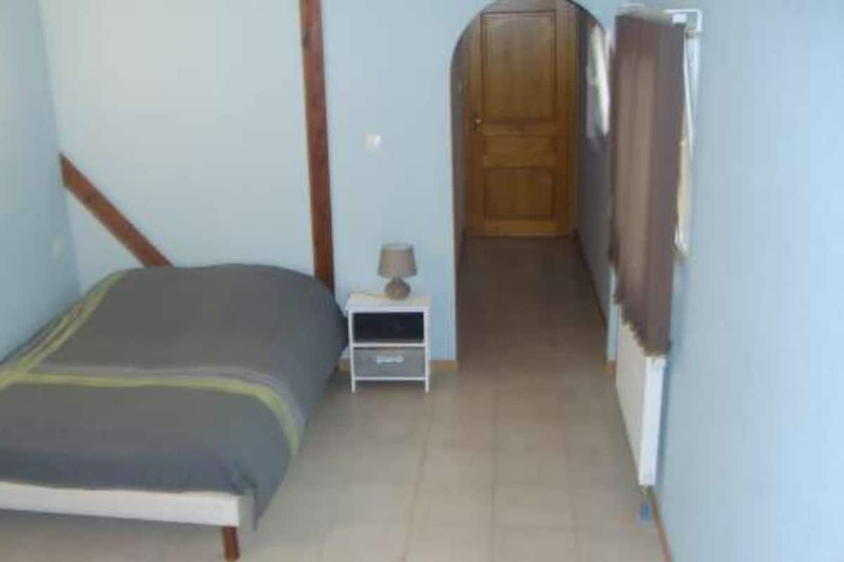 Quadruple Room (Hirondelles) | Kalis bunyi, seterika/papan seterika, katil bayi/kot (percuma)