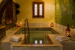 Tyrkisk bad/hammam, hot stone-massage, massagebehandlinger