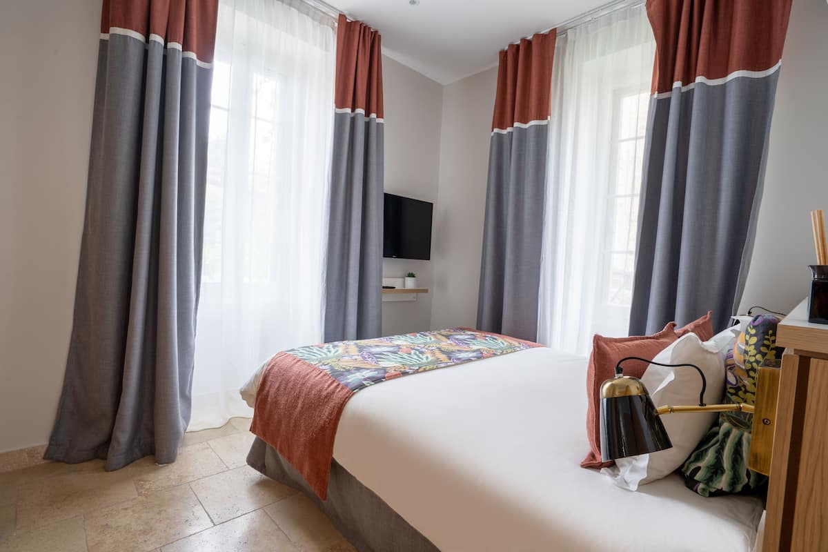 family apartment | premium bedding, minibar, individually decorated, individually furnished