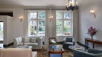 Sala de estar en el lobby