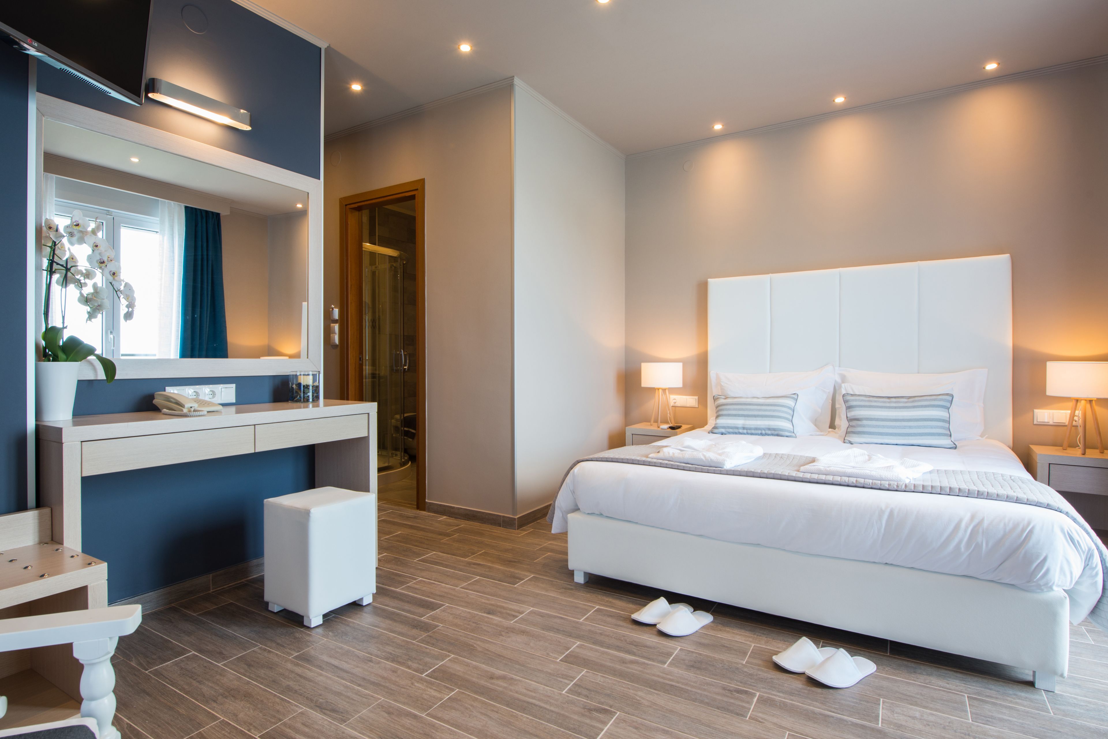 Premium Double Room, Sea View | In-room safe, desk, blackout drapes, iron/ironing board (on request)