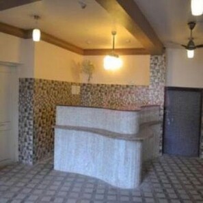 Reception - Hotel Shanti Mount Abu (Abu Road)