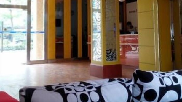 Lobby - 7 Days Inn (Fangchenggang)