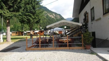 Area banquet outdoor