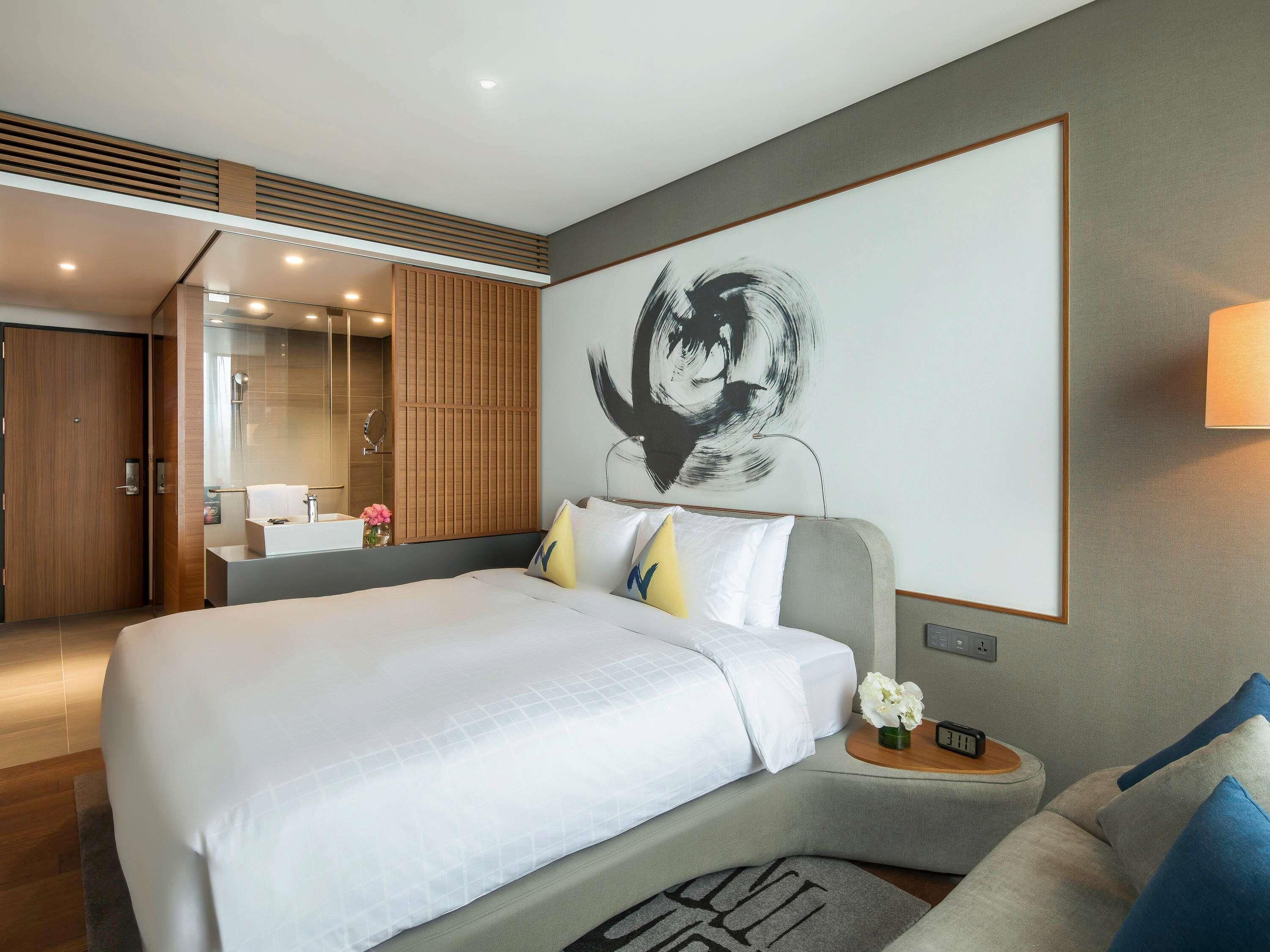 Superior Room, 1 Double Bed | Premium bedding, down duvets, minibar, in-room safe