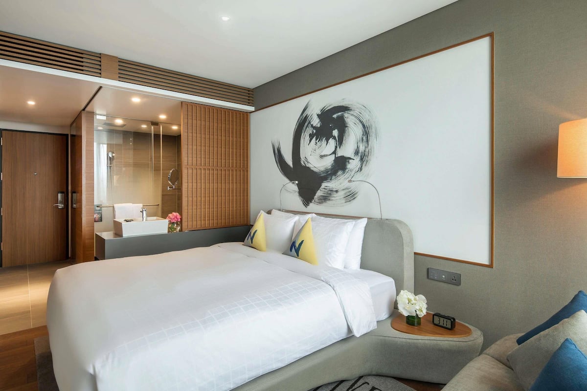 Superior Room, 1 Double Bed | Premium bedding, down comforters, minibar, in-room safe