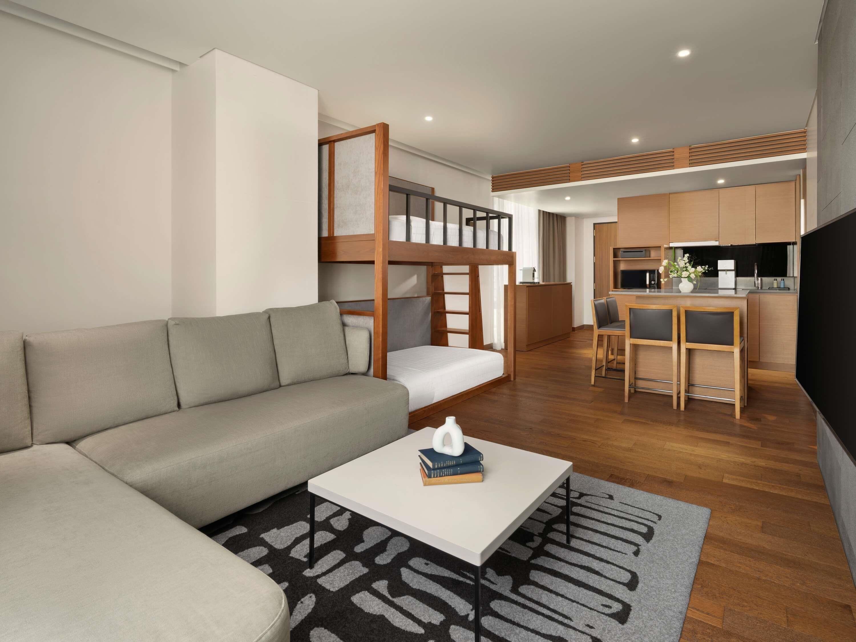 Premier Family Room, 1 Bedroom (Residence) | City view