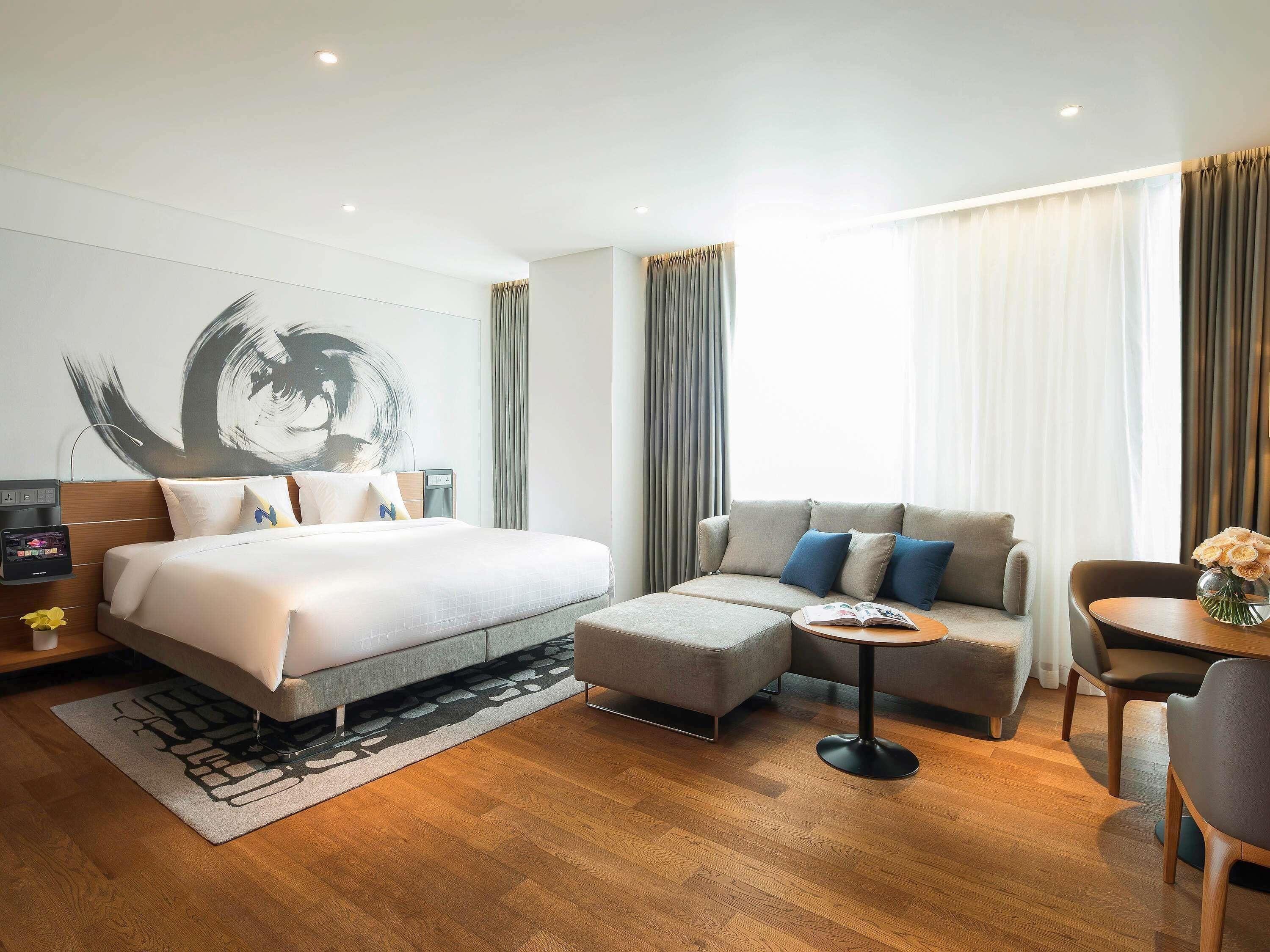 Premium bedding, down duvets, minibar, in-room safe