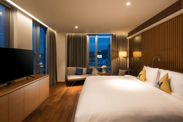 Premier Suite, 1 King Bed