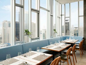 2 restaurants, lunch, dinner, brunch served; international cuisine