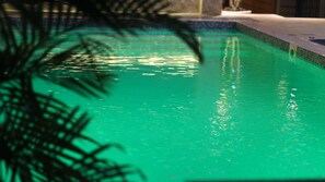 Outdoor pool - Hotel Elegance N.V. (Paramaribo)