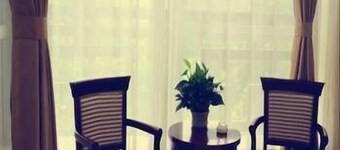 Super 8 Hotel