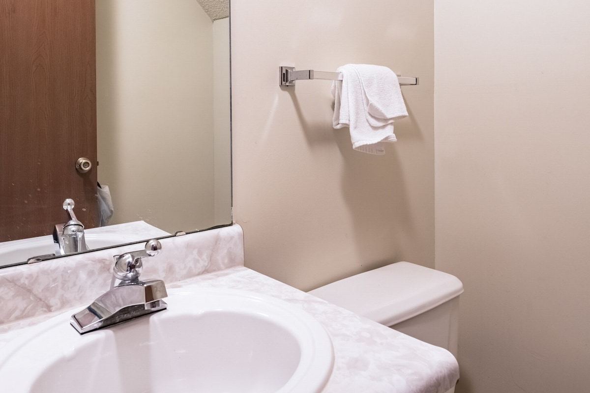 Free toiletries, hair dryer, towels