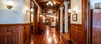 Hogan House at Rose Hill B&B