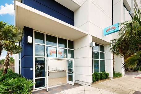 Homewood Suites by Hilton Myrtle Beach Oceanfront - Image 15