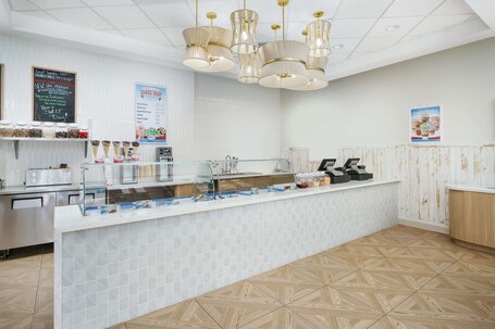 Homewood Suites by Hilton Myrtle Beach Oceanfront - Image 20