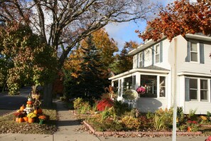 Exterior - Serendipity Bed and Breakfast (Saugatuck)