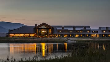 Front of property - evening/night