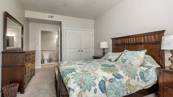 Condo, 3 habitaciones | 3 habitaciones, cuna de viaje y wifi gratis