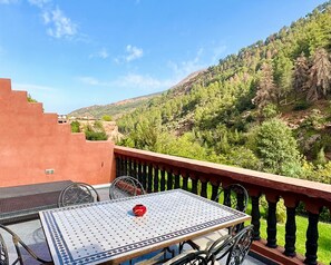 Comfort Double Room | Sengetøy av topp kvalitet, blendingsgardiner og lydisolert